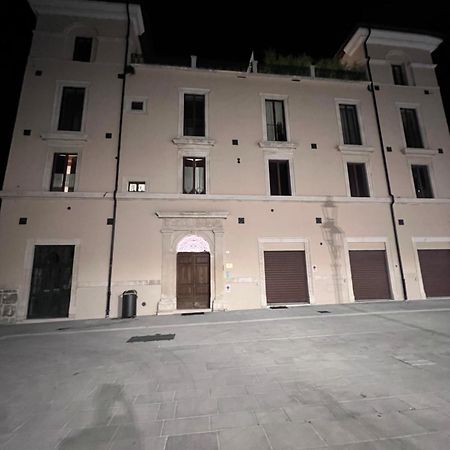 Vadolibera House Appartement LʼAquila Buitenkant foto