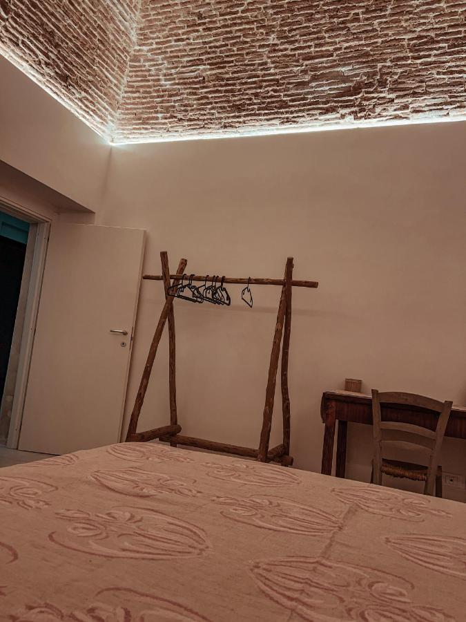 Vadolibera House Appartement LʼAquila Buitenkant foto